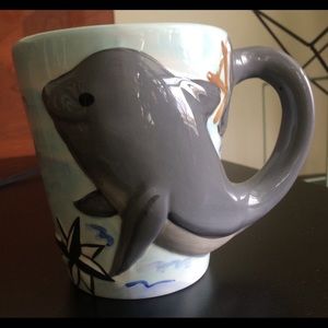 Tre Sorelle Studios Dolphin mug